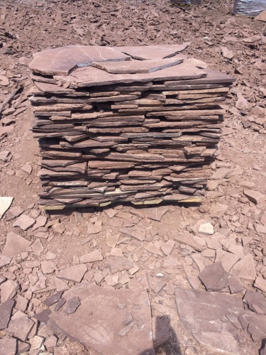 Плитняк лемезит бордовый для цоколя 1,5-2 см купить в Старой Купавне