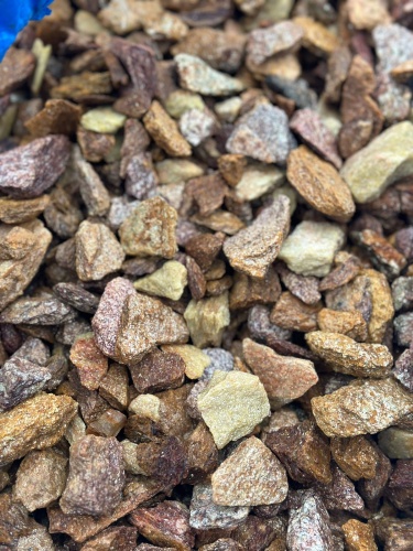 Златолит персиковый декоративная каменная крошка купить в Старой Купавне