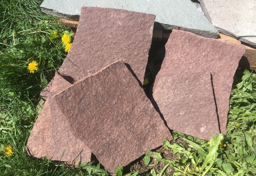 Плитняк лемезит бордовый для цоколя 1,5-2 см купить в Старой Купавне