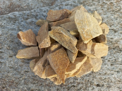 Златолит жёлтый декоративная каменная крошка купить в Старой Купавне