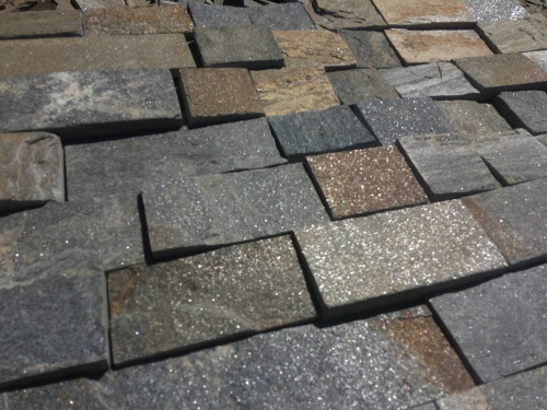 Плитка пилёная златолит Уральский для цоколя, отмостки купить в Старой Купавне