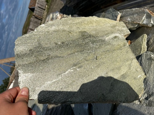 Плитняк златолит зелёный для цоколя, отмостки купить в Старой Купавне