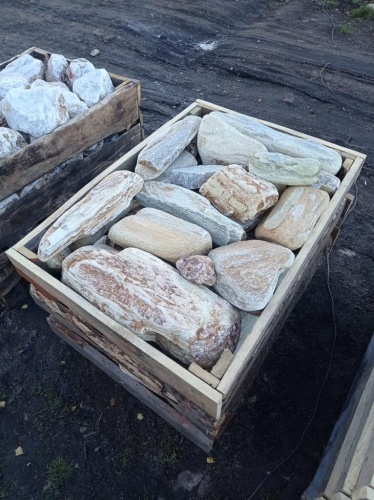 Златолит жёлтый, жёлто-зелёный глыбки и валуны для ланшафтного дизайна купить в Старой Купавне